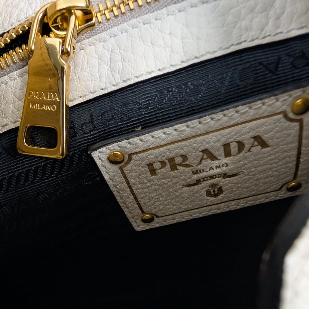 Prada Vitella Phenix Cream Hobo Bag - Picture 6 of 9